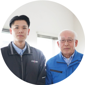 取締役会長　岡部 史郎 様 ／専務・営業　岡部 翔太郎 様